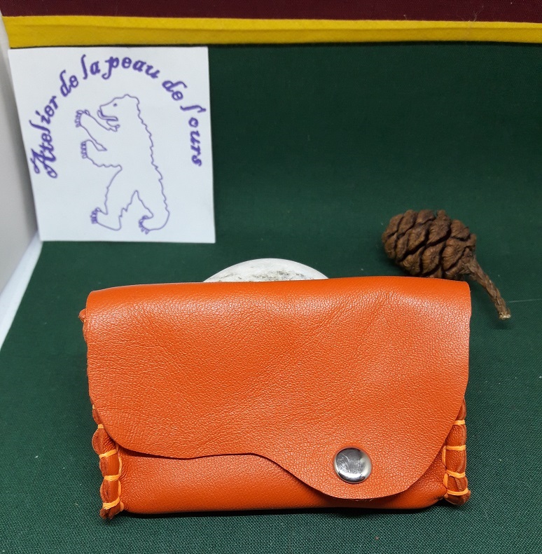 etui carte de viste en cuir orange